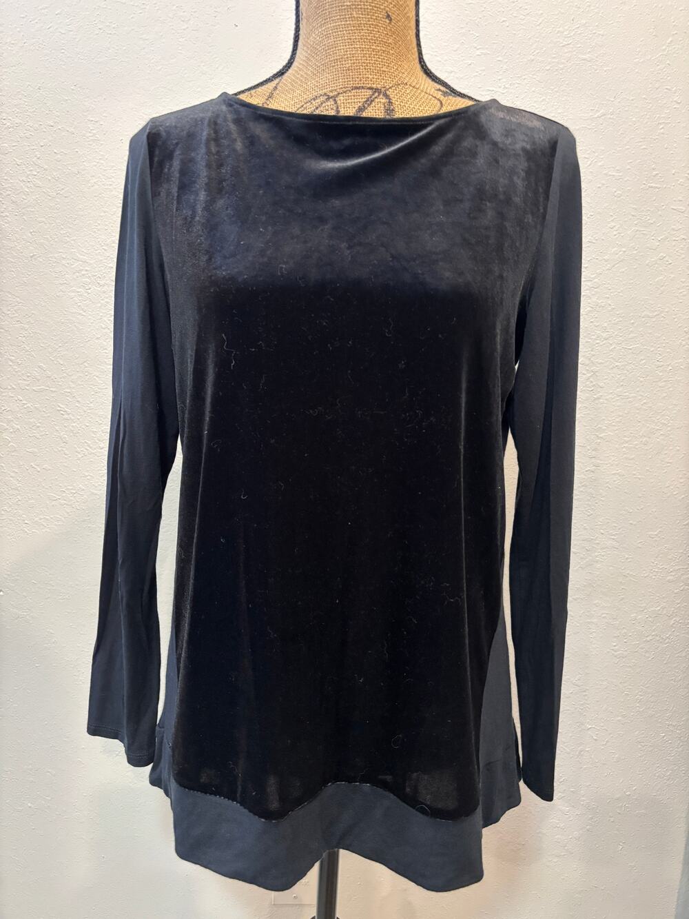 J.Jill Wearever Collection Velvet Top Blouse Womens Size Small Black